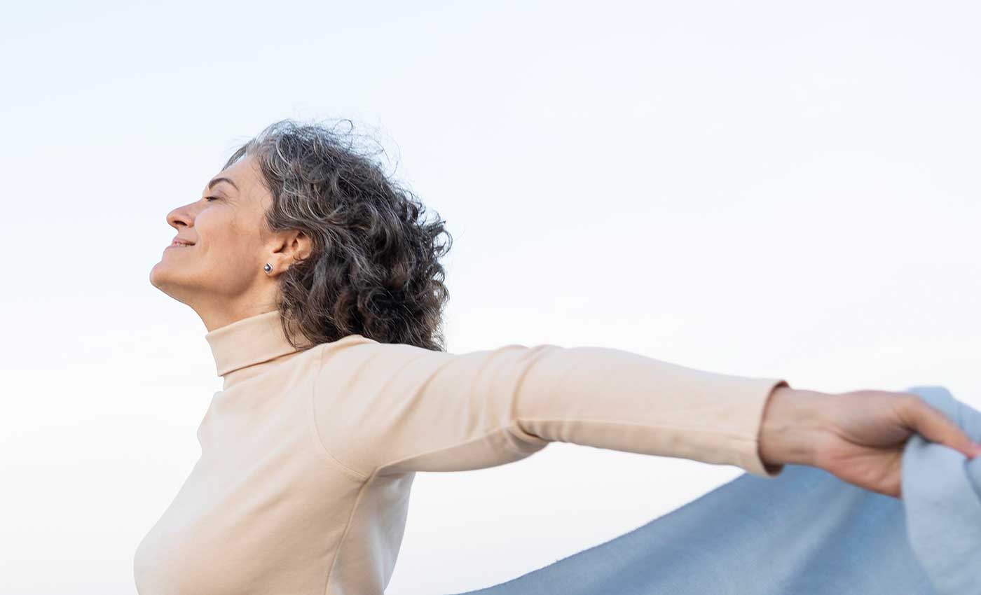 Descubre los beneficios del Programa STAR Antiaging en LoMás, Dermatología y Medicina Estética Integral. Recoletas Salud.