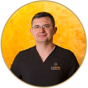 Dr. Freddy Rojas Farias. LoMás, Dermatología y Medicina Estética Integral. Recoletas Salud.